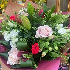 Valentine Signature Hand Tied